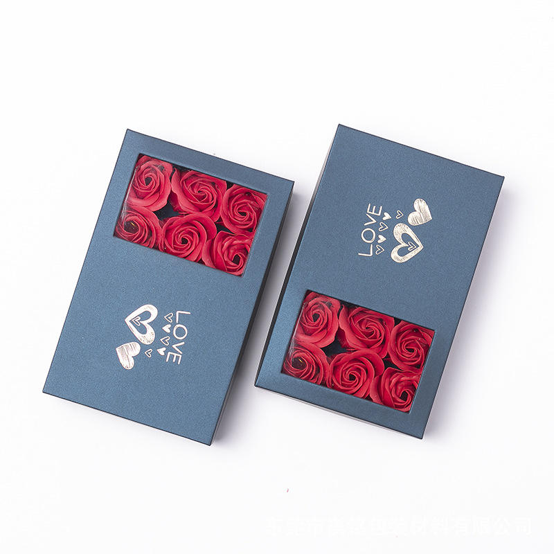 Boîte cadeau avec roses éternelles 🌹